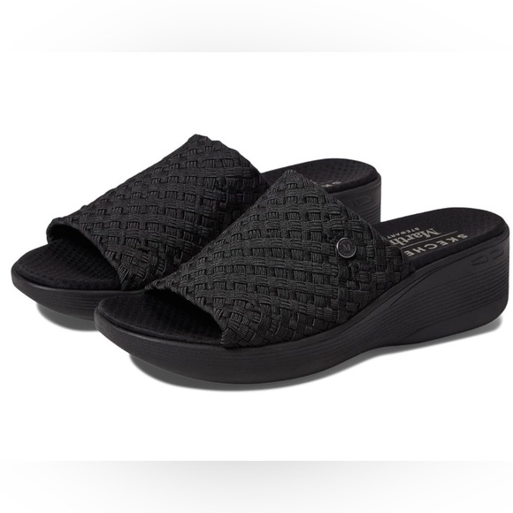 Skechers Women's Martha Stewart Collection Pier Lite Slide Sandal - Picture 1 of 5